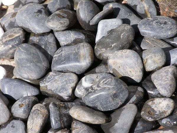 Polished Black Pebbles (20-30, 30-50, 50-70mm)